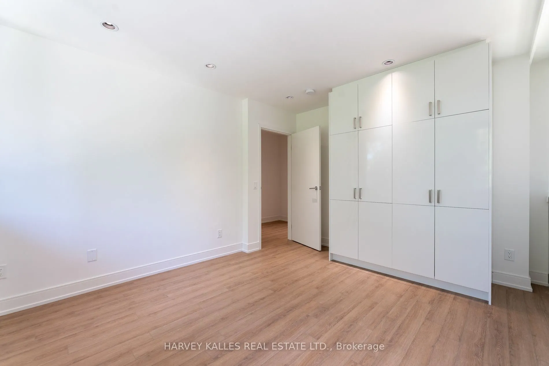 289 The Kingsway, #104