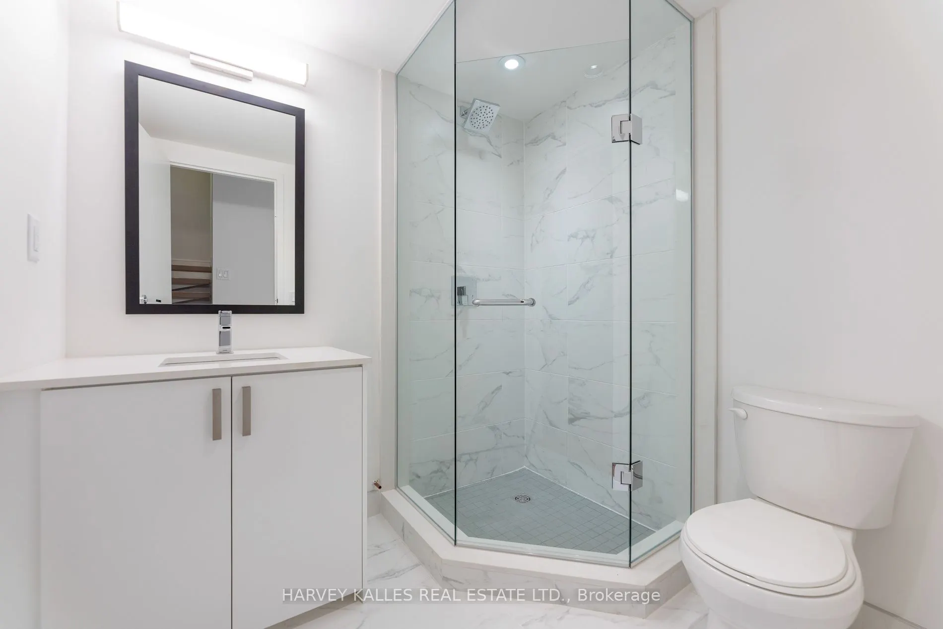 289 The Kingsway, #104