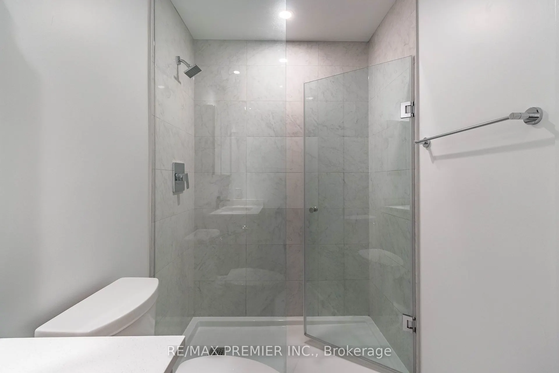 1926 Lake Shore Boulevard W, #1817