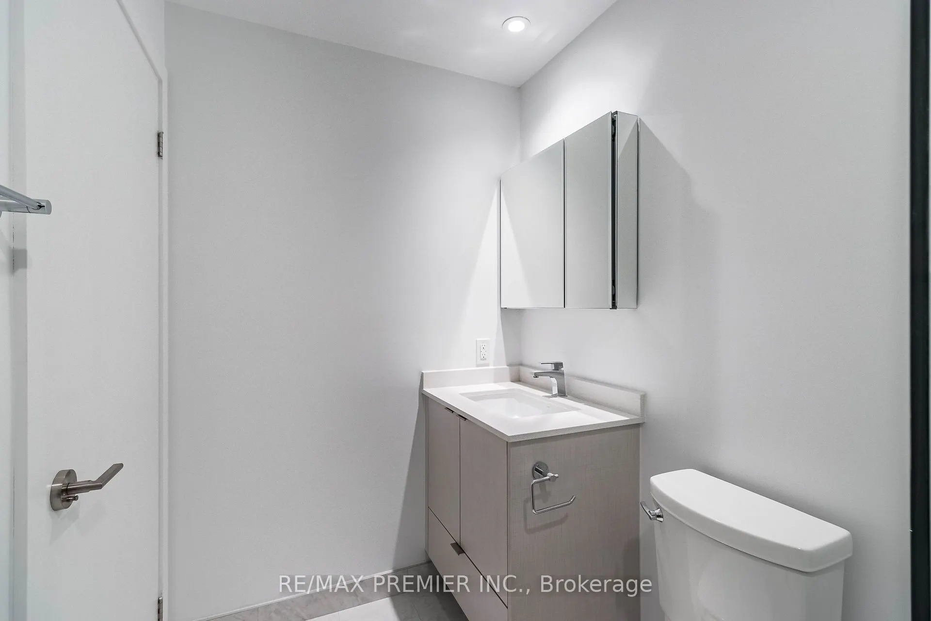 1926 Lake Shore Boulevard W, #1817