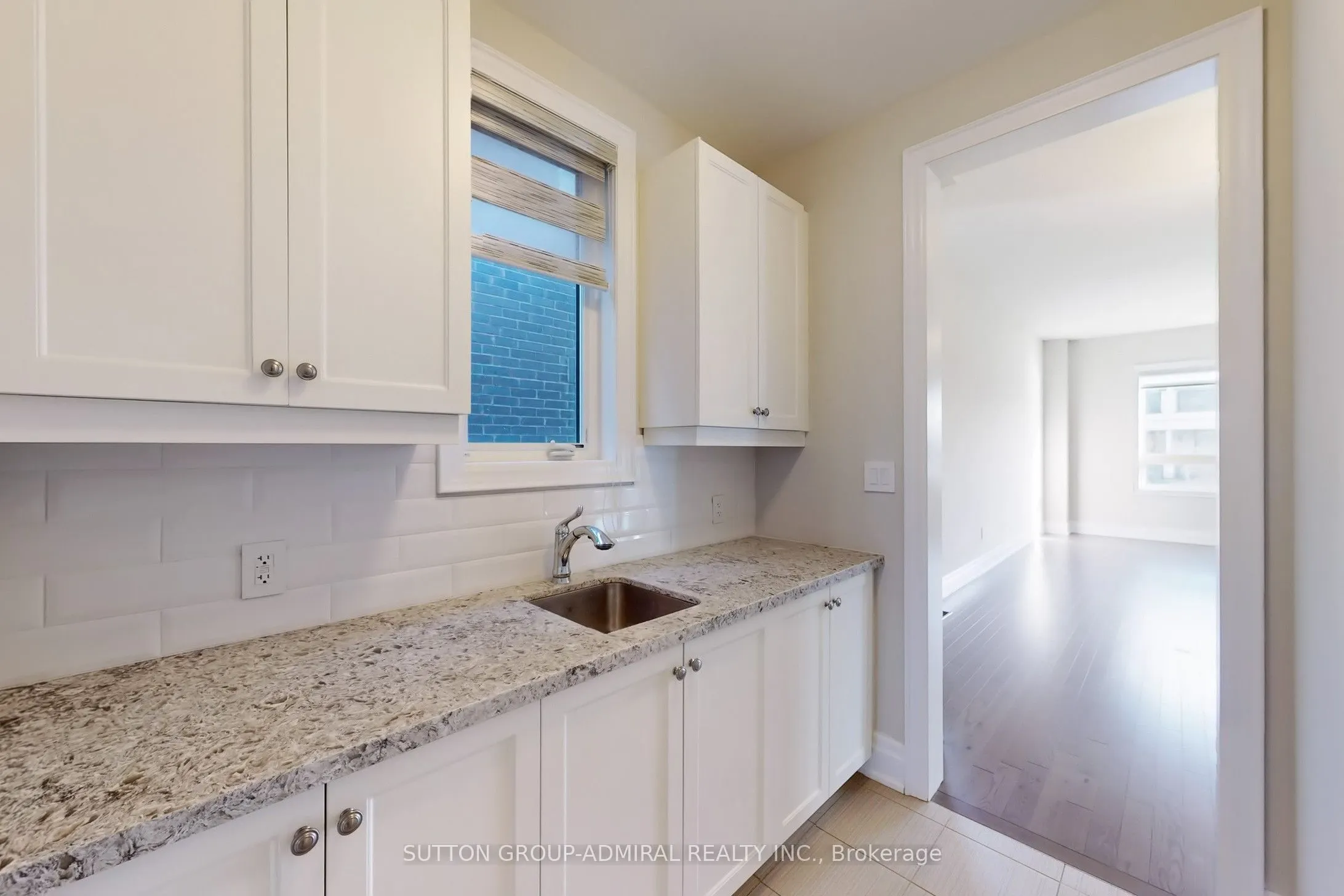 15 Settlers Field Road