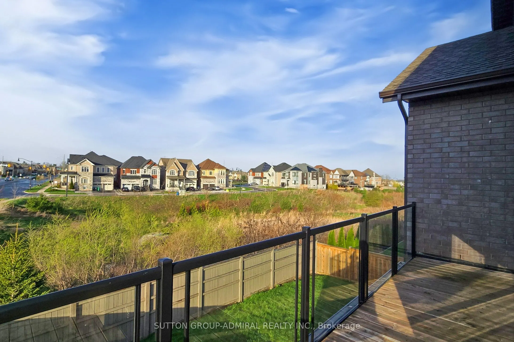 15 Settlers Field Road