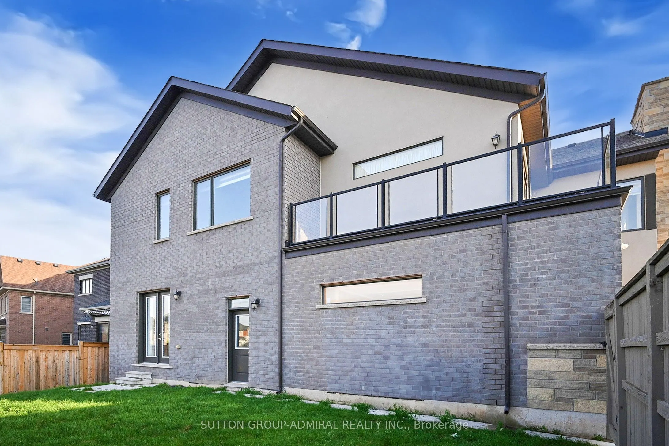 15 Settlers Field Road