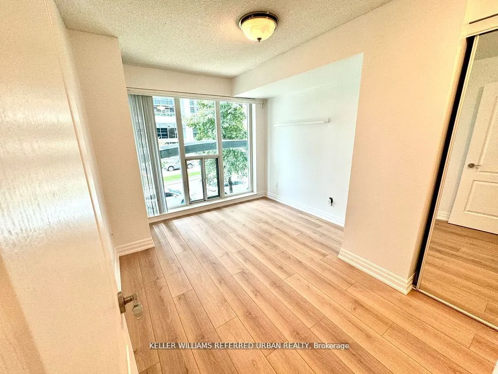 2121 Lake Shore Boulevard W, #213