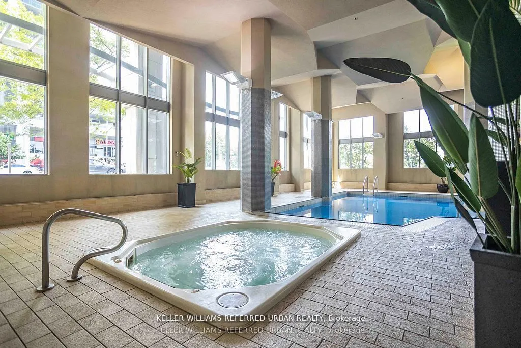 2121 Lake Shore Boulevard W, #213