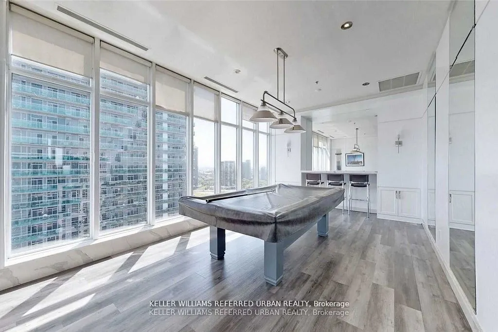 2121 Lake Shore Boulevard W, #213