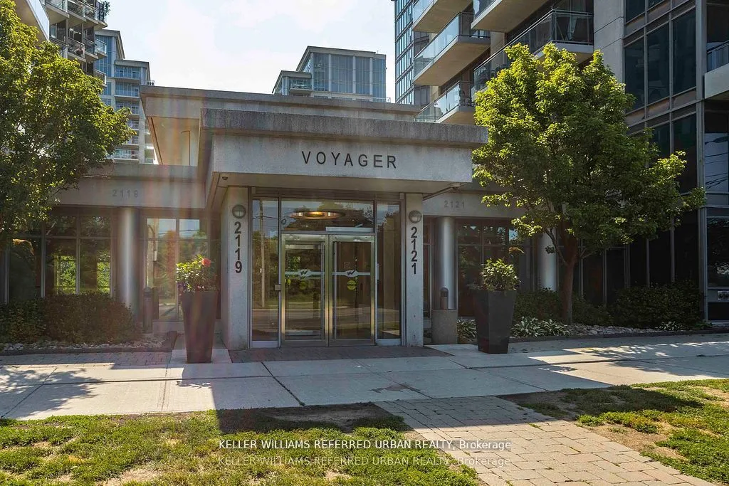 2121 Lake Shore Boulevard W, #213