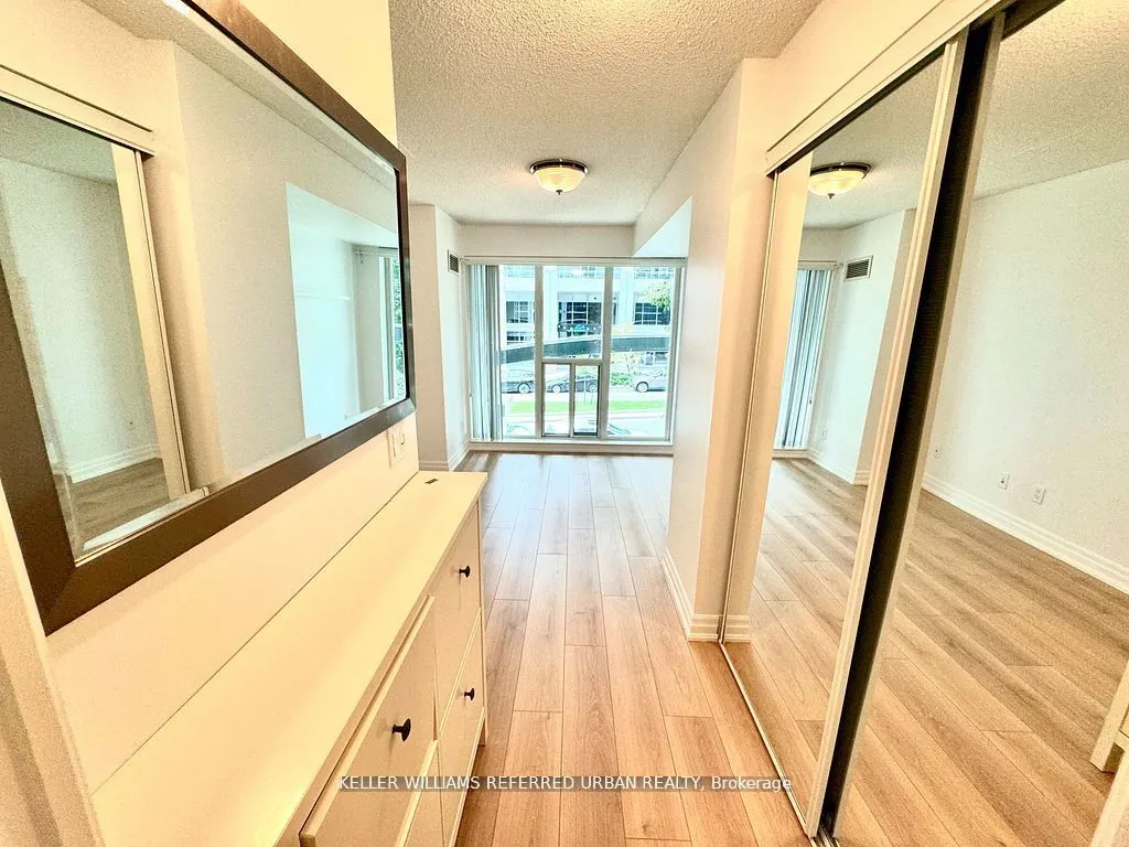 2121 Lake Shore Boulevard W, #213