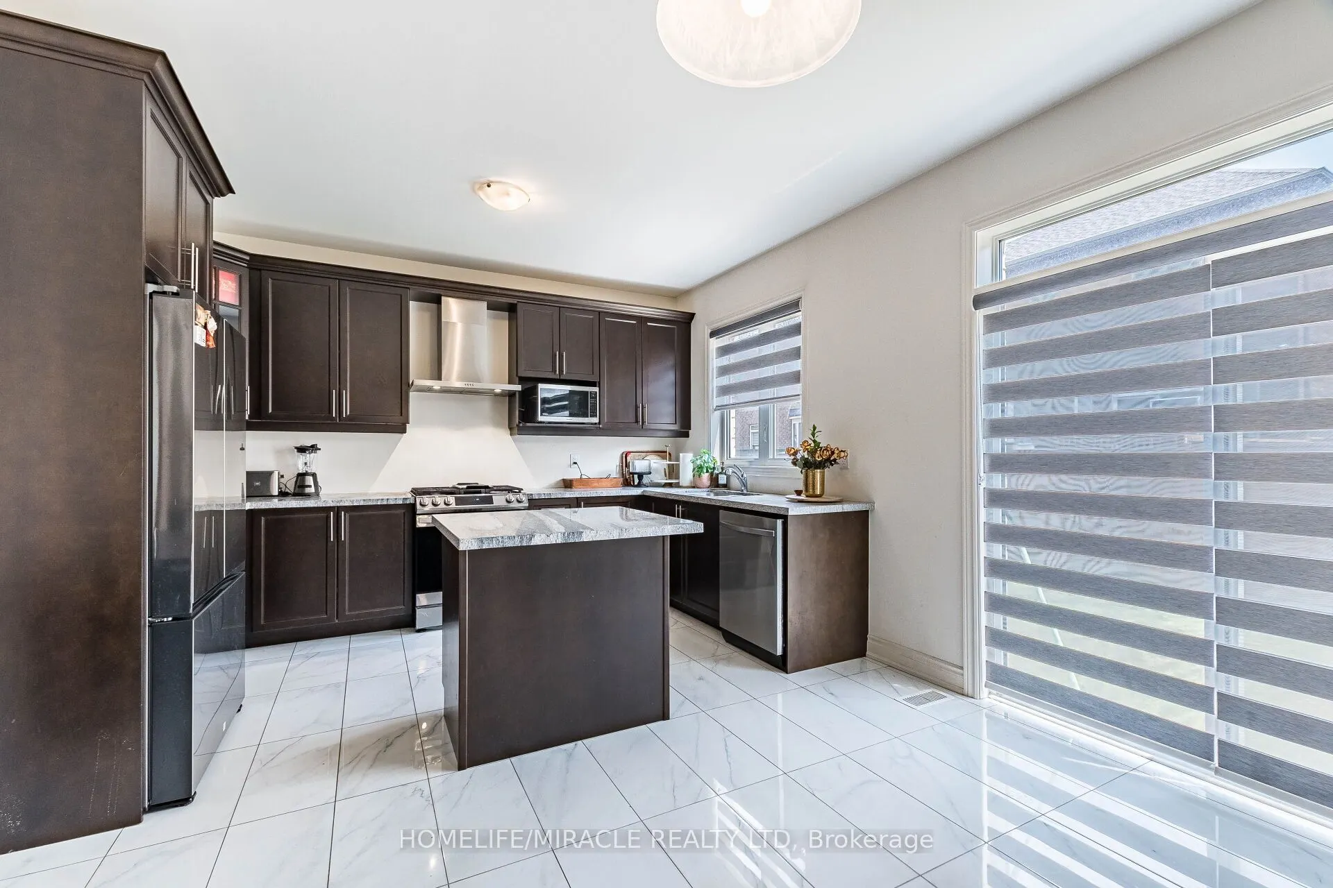 25 Kambalda Road