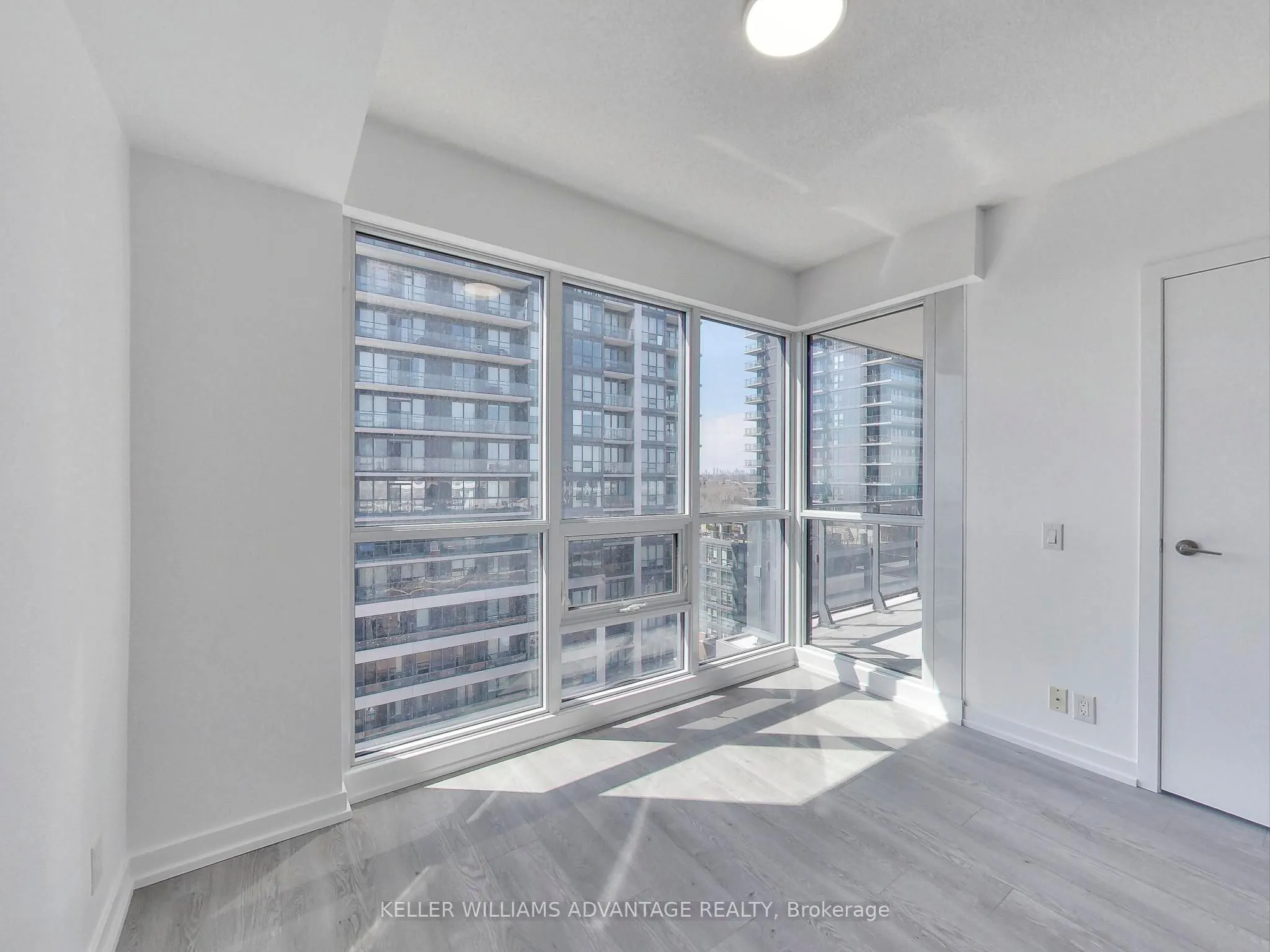 2200 Lake Shore Boulevard W, #1104
