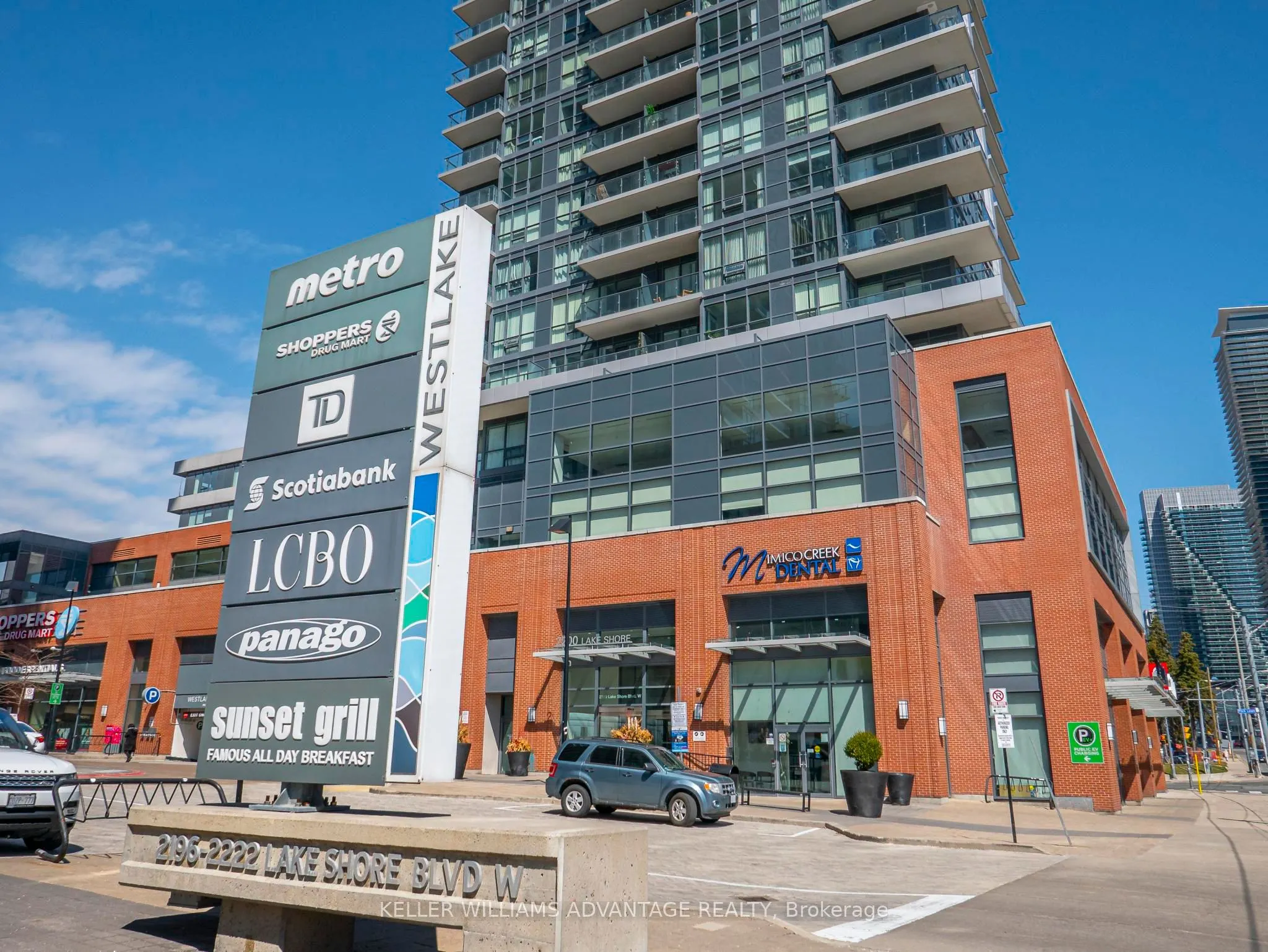2200 Lake Shore Boulevard W, #1104