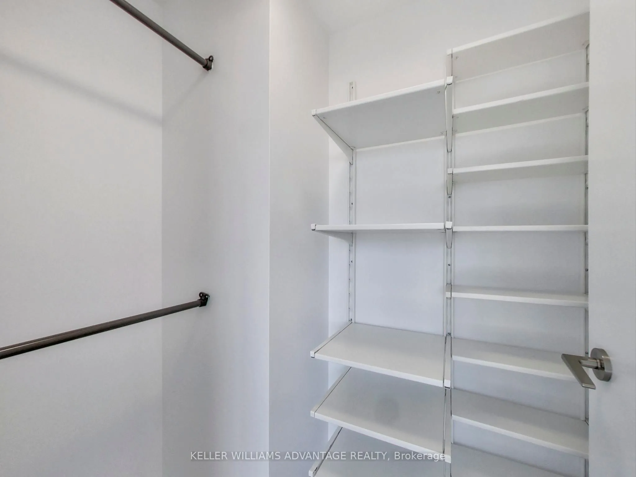 2200 Lake Shore Boulevard W, #1104