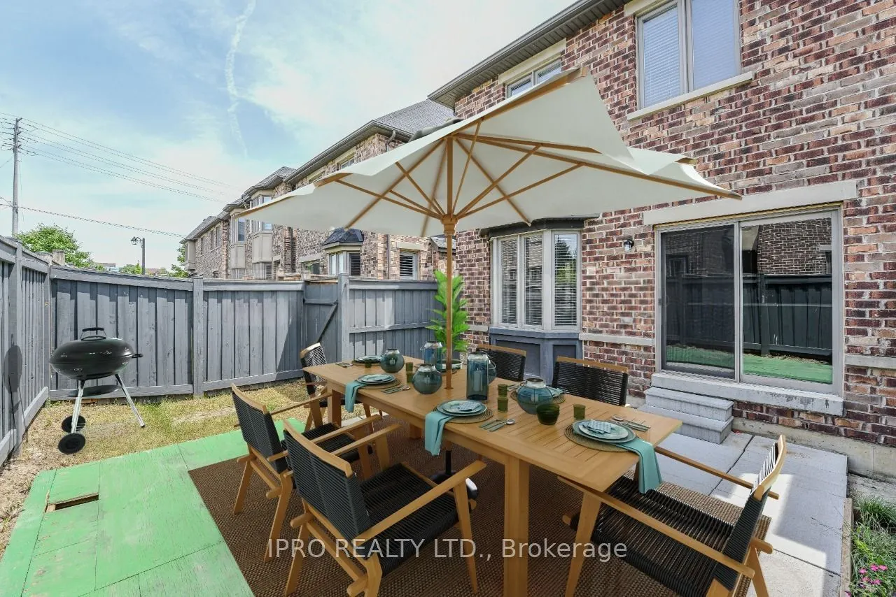 29 Gammon Crescent S