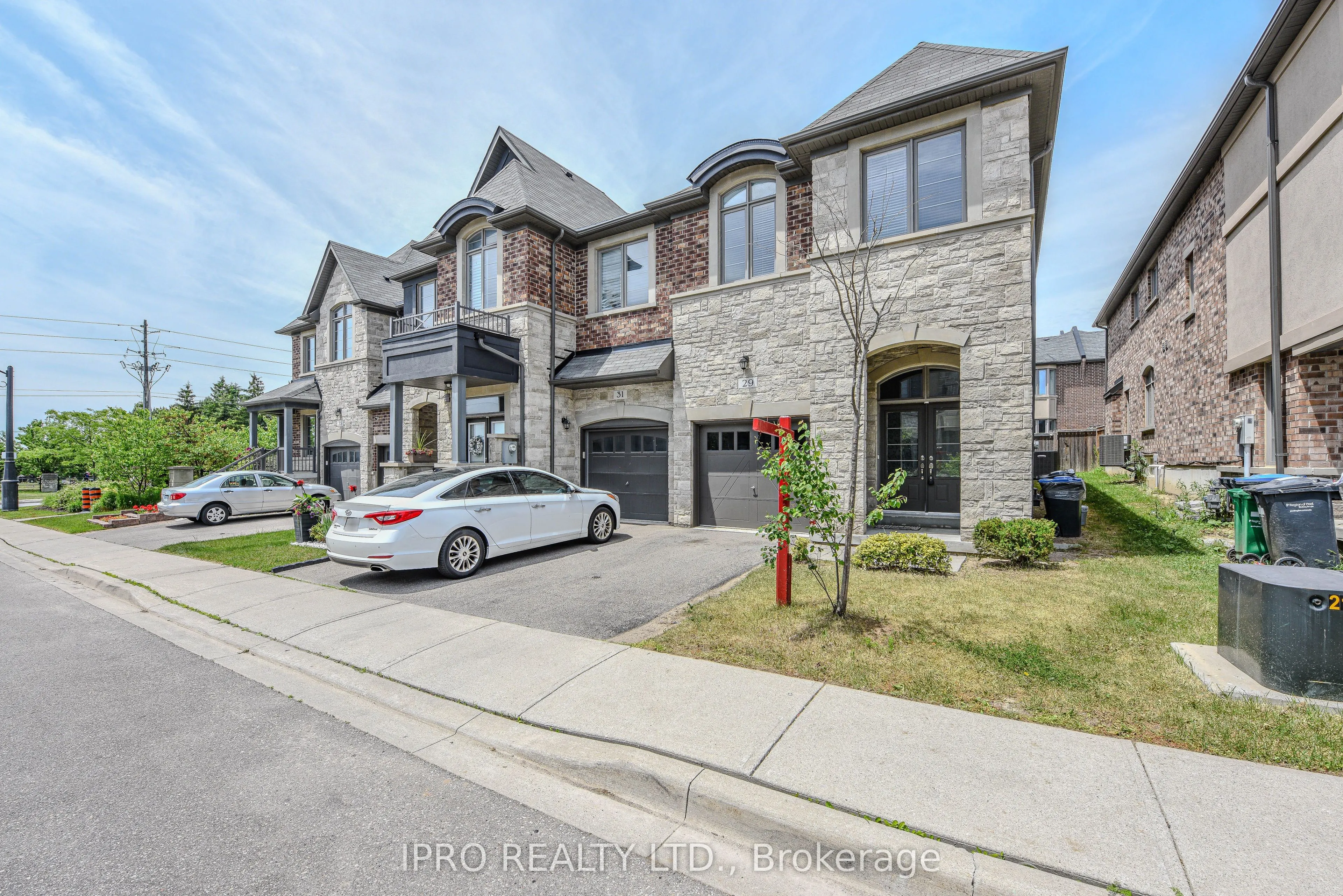 29 Gammon Crescent S