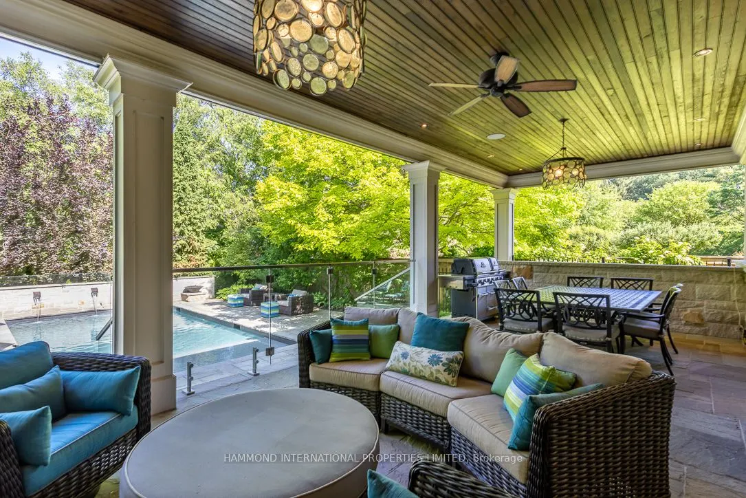42 Lorraine Gardens