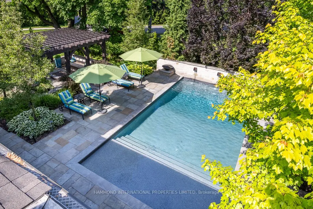42 Lorraine Gardens