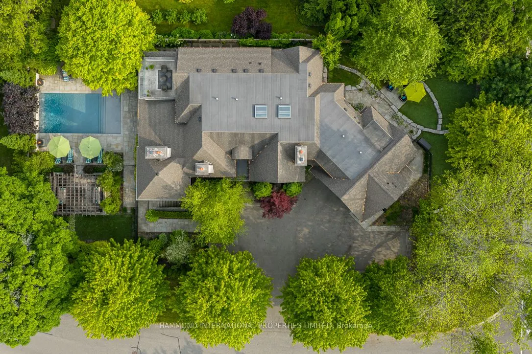 42 Lorraine Gardens