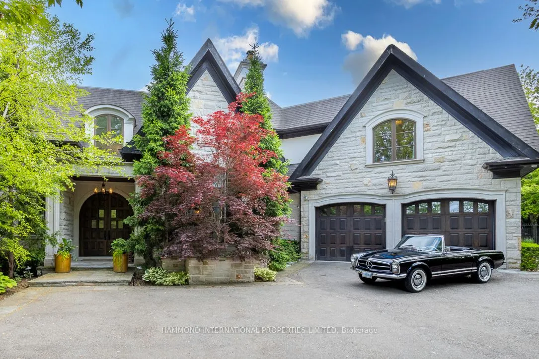 42 Lorraine Gardens