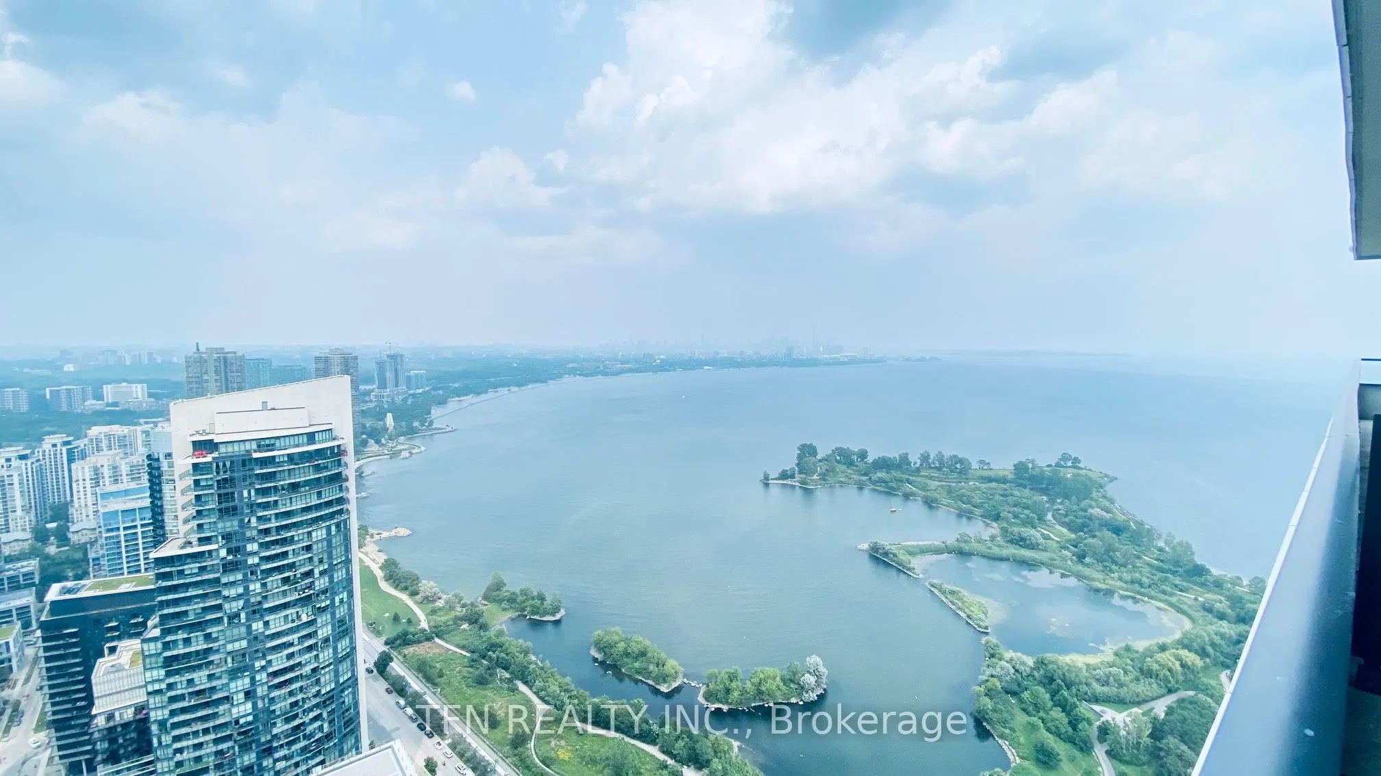 20 Shore Breeze Drive, #4505