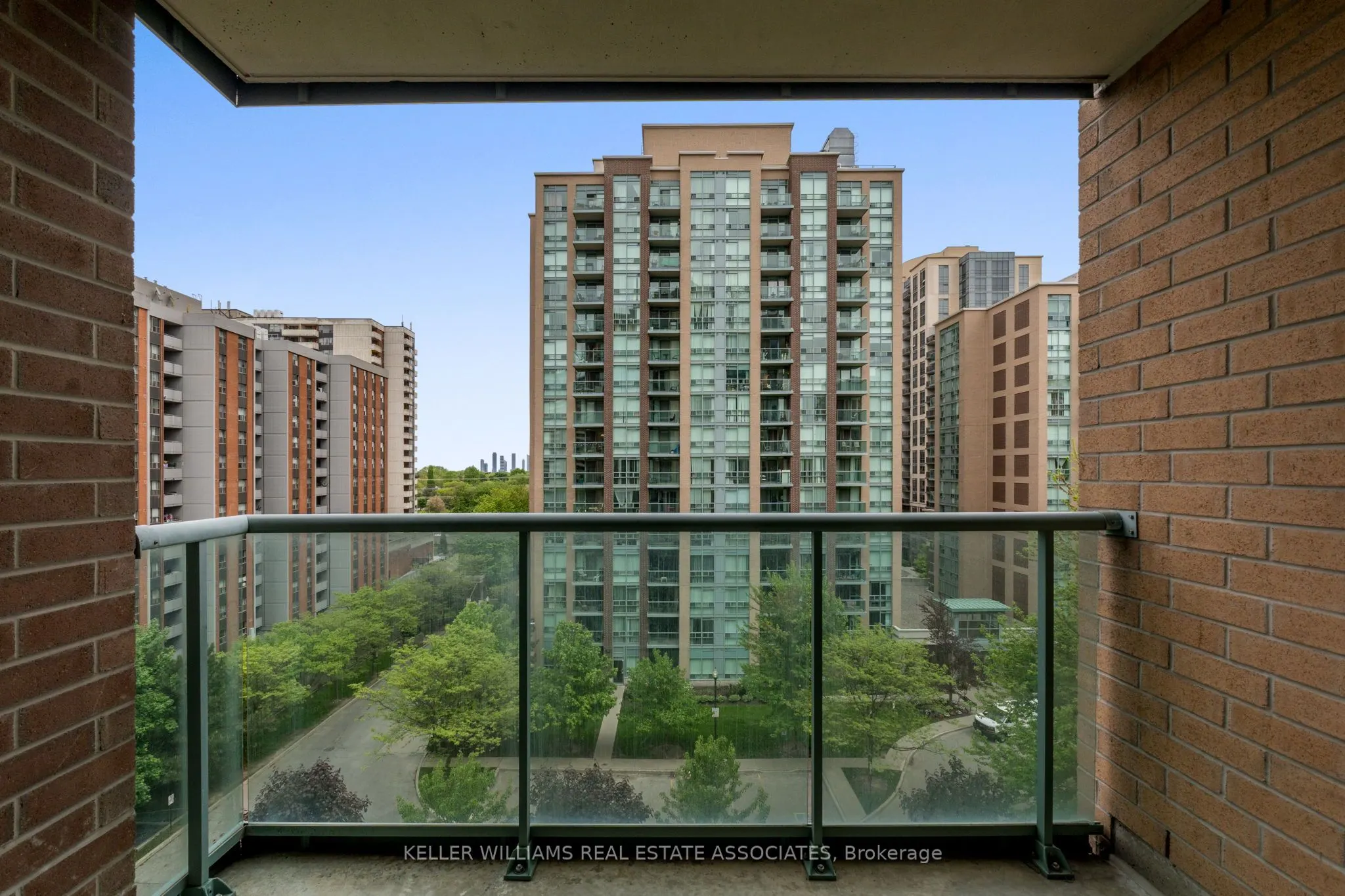 15 Michael Power Place, #709