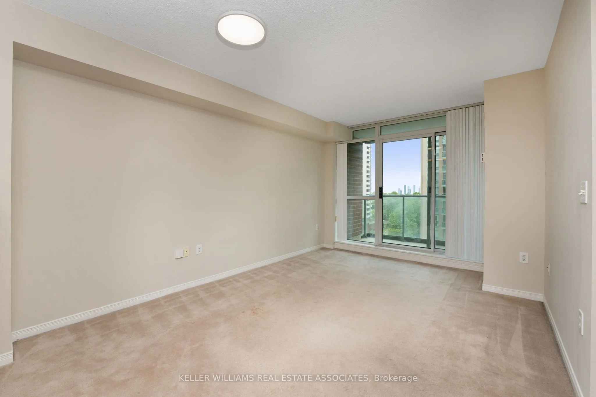 15 Michael Power Place, #709