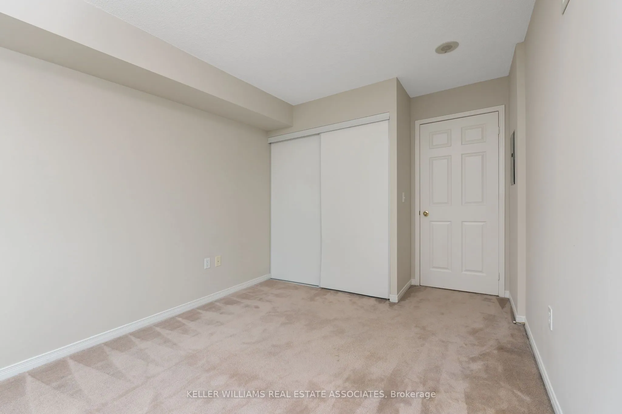15 Michael Power Place, #709