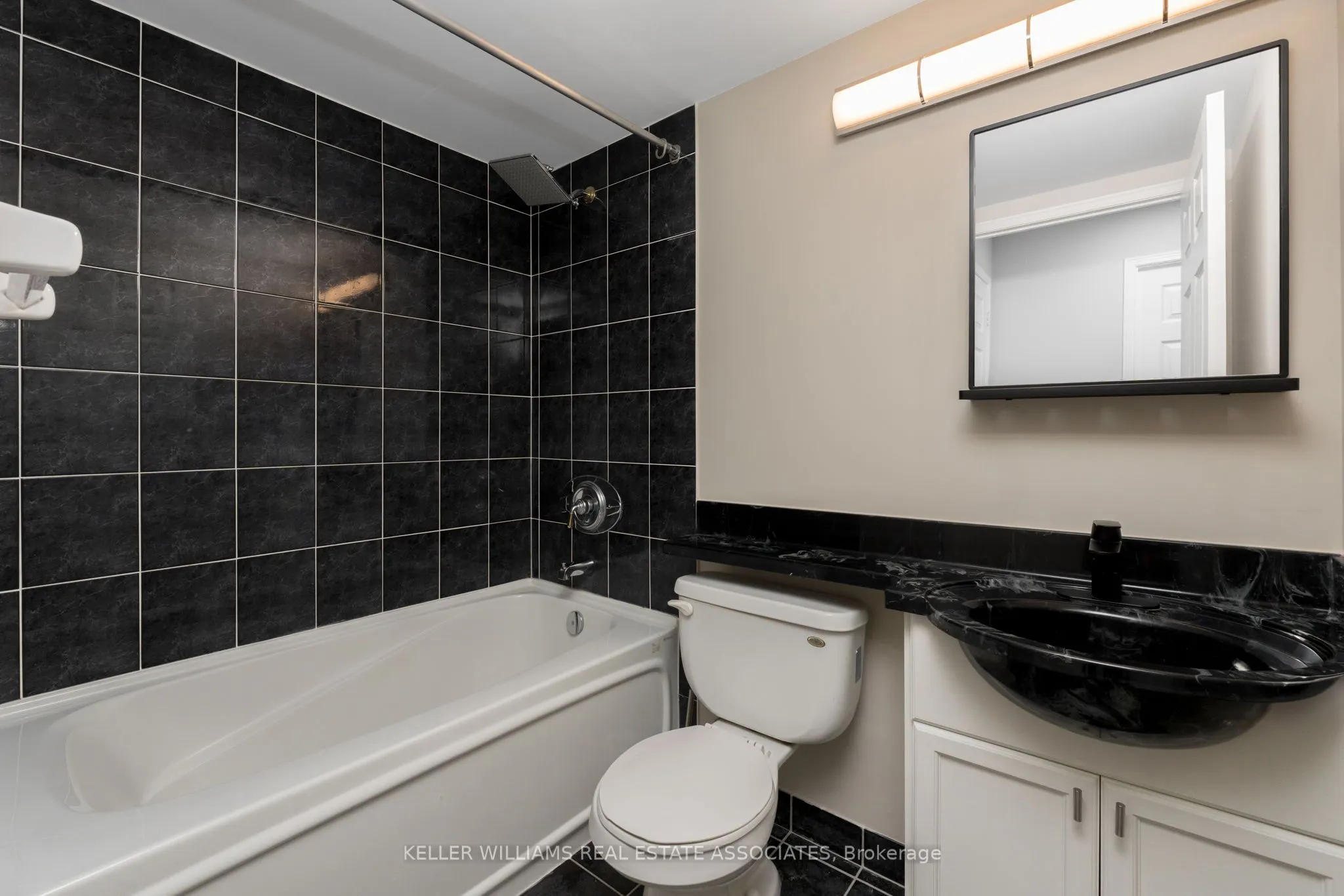 15 Michael Power Place, #709