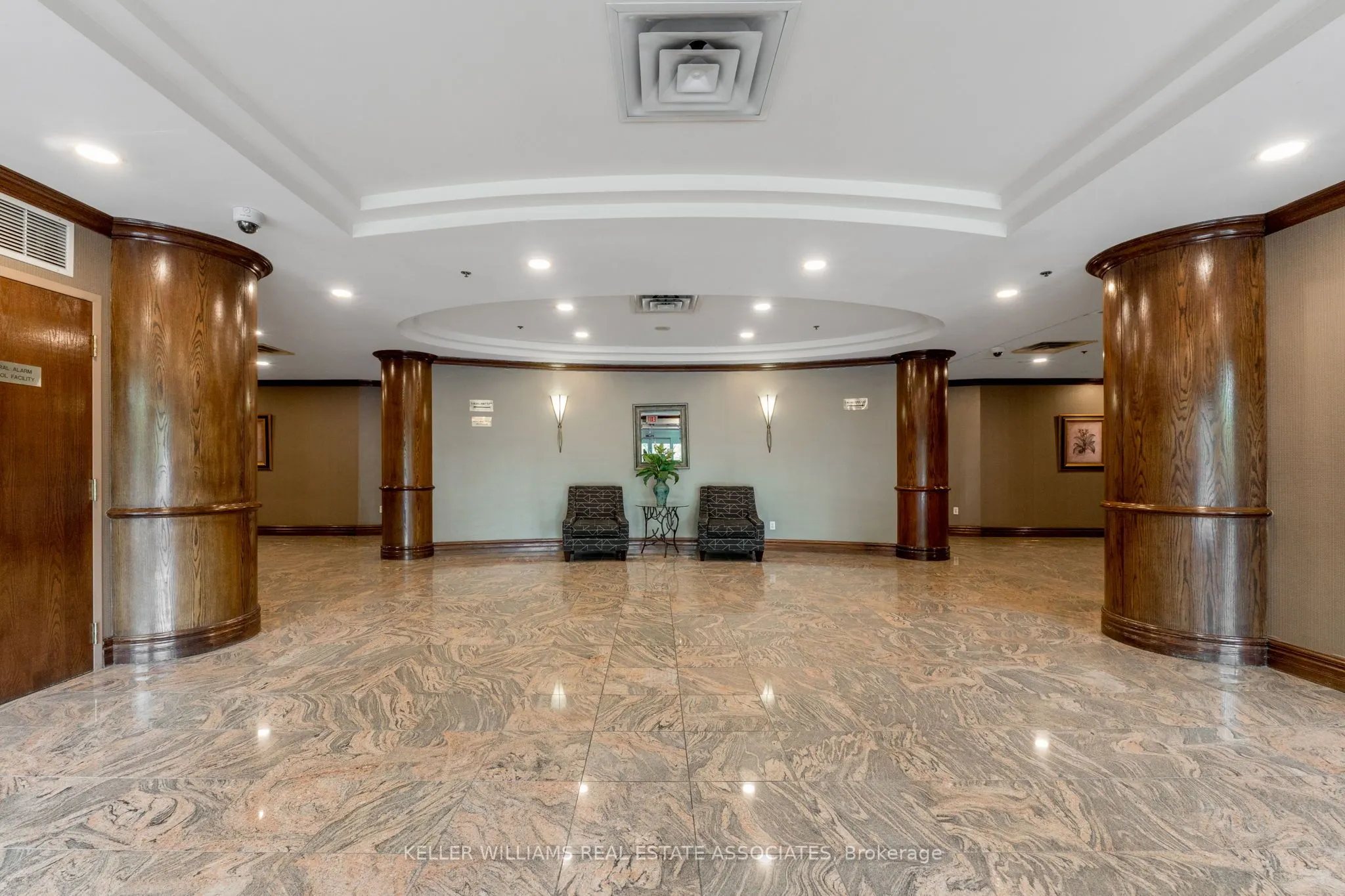 15 Michael Power Place, #709