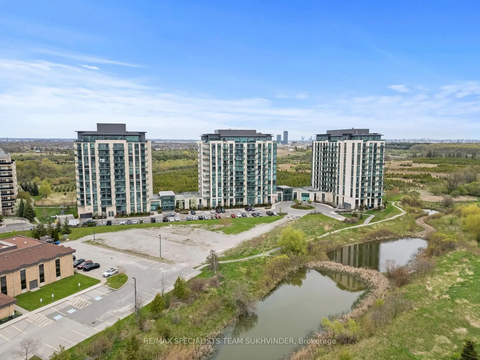 55 Yorkland Boulevard, #107