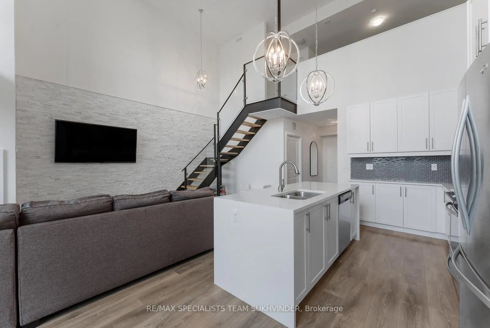 55 Yorkland Boulevard, #107