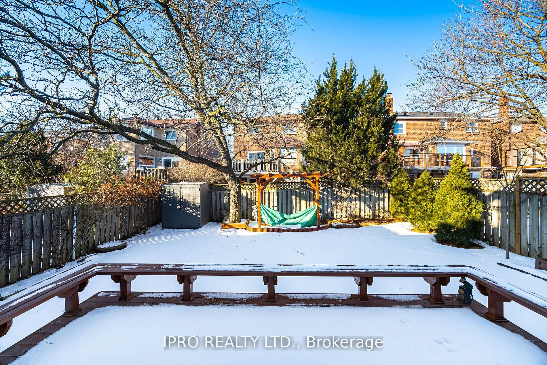 1615 Sir Monty's Drive