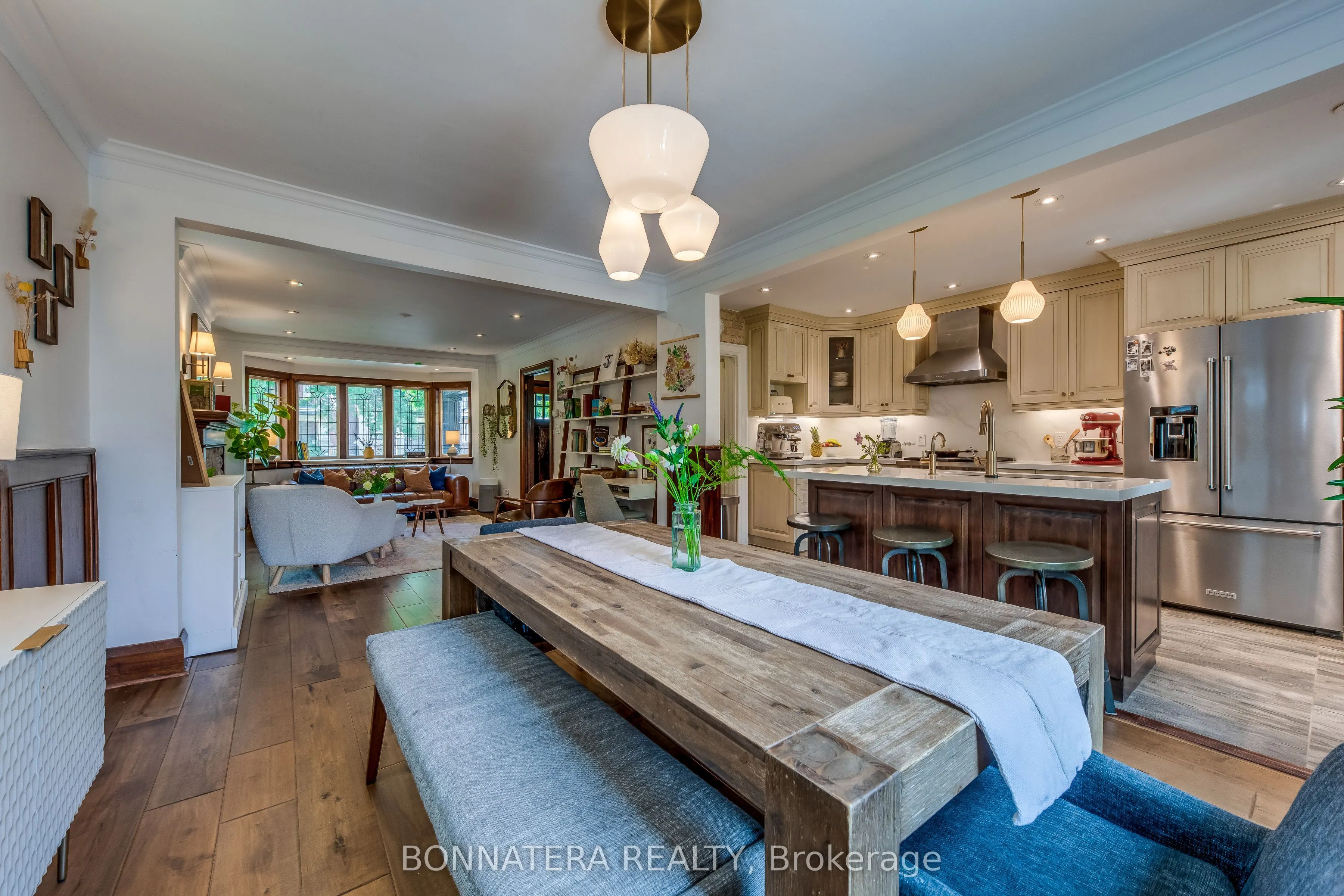 807 Indian Road