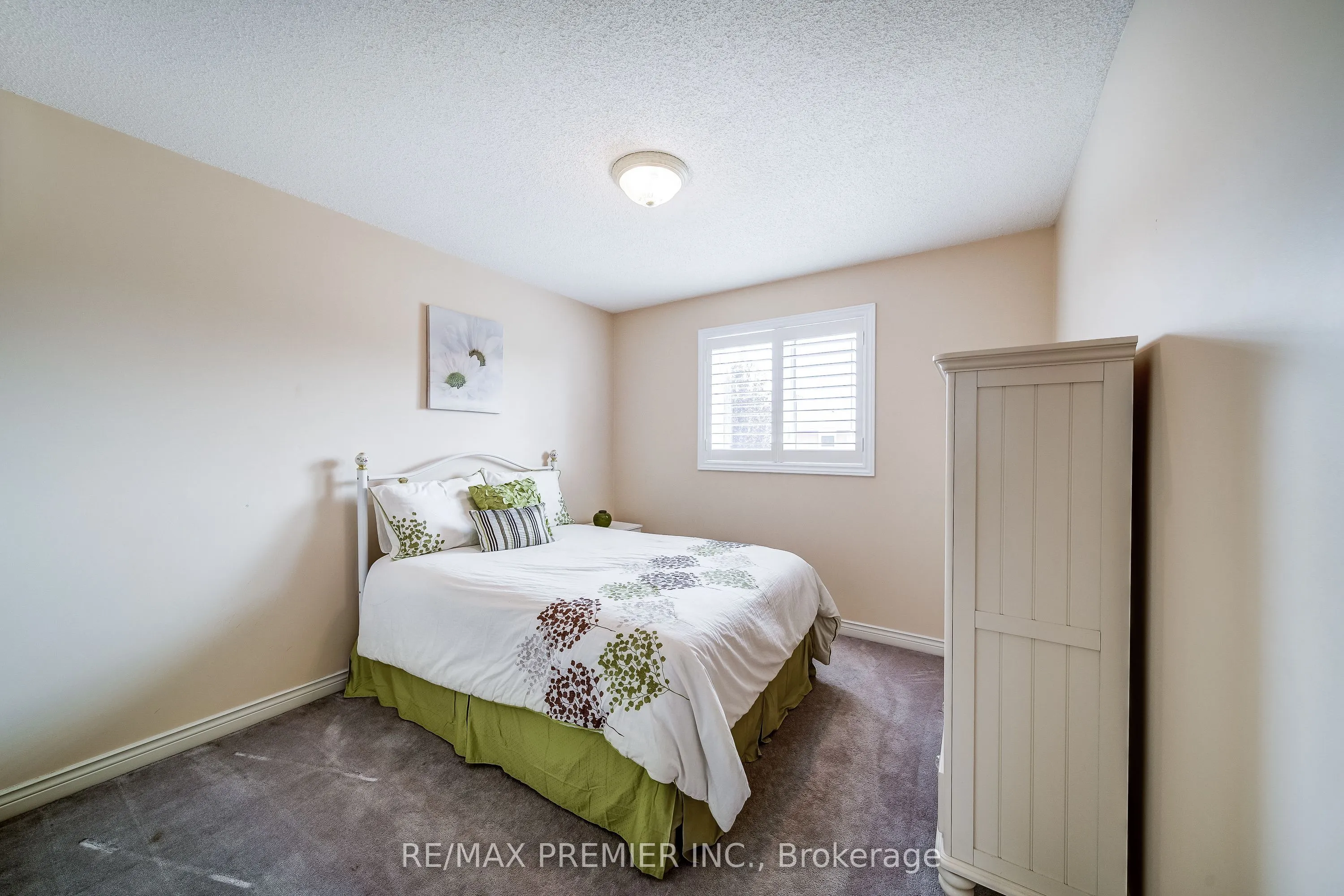 21 Berrydown Drive