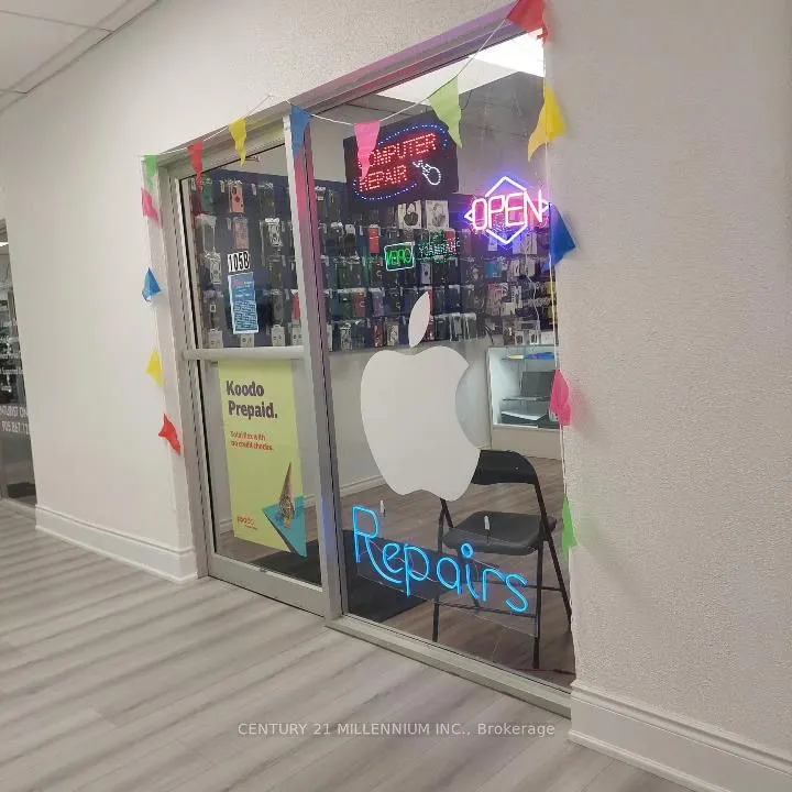 28 Mill Street, #102