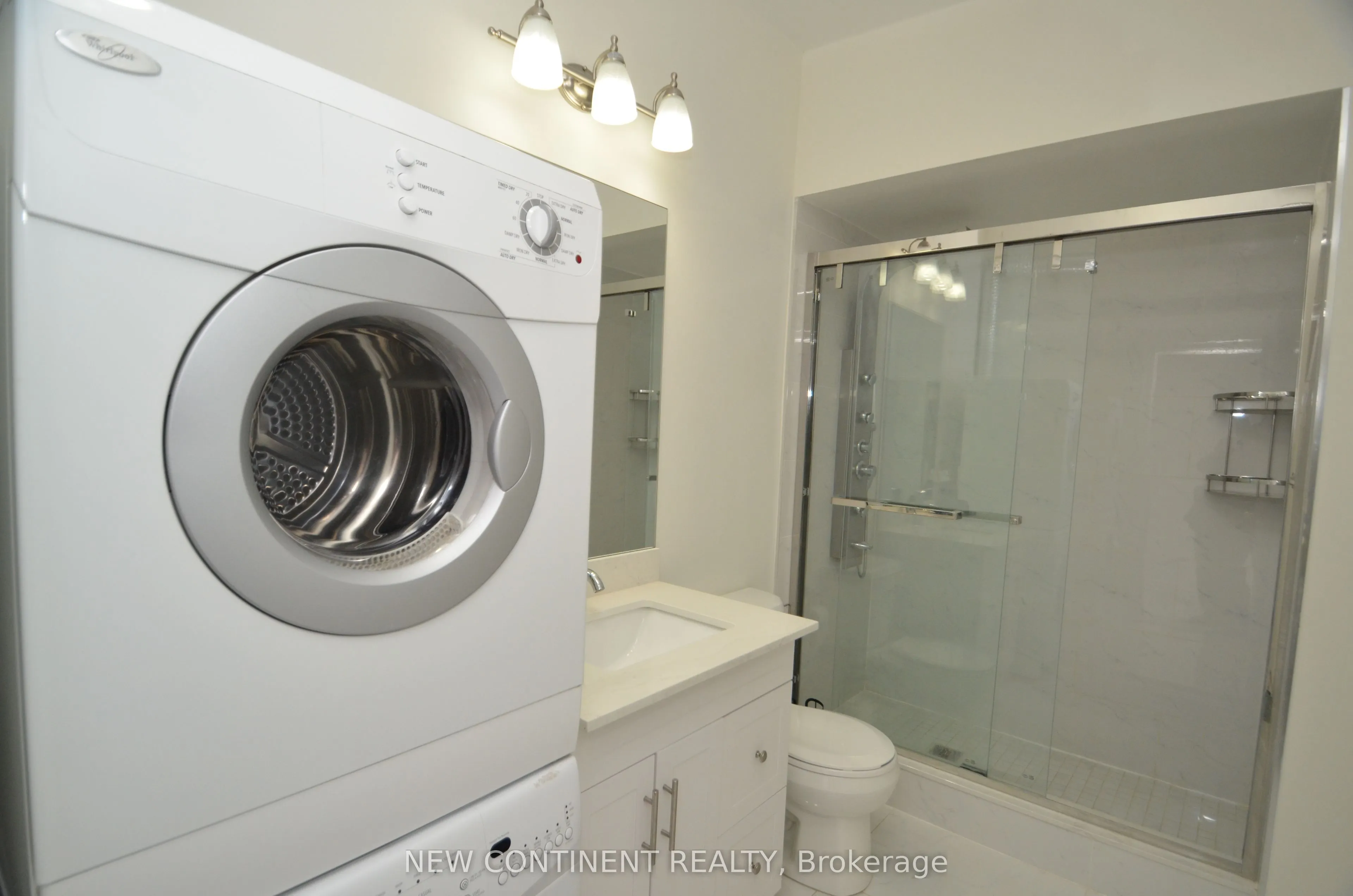 1454 Queen Street W, #2nd flr