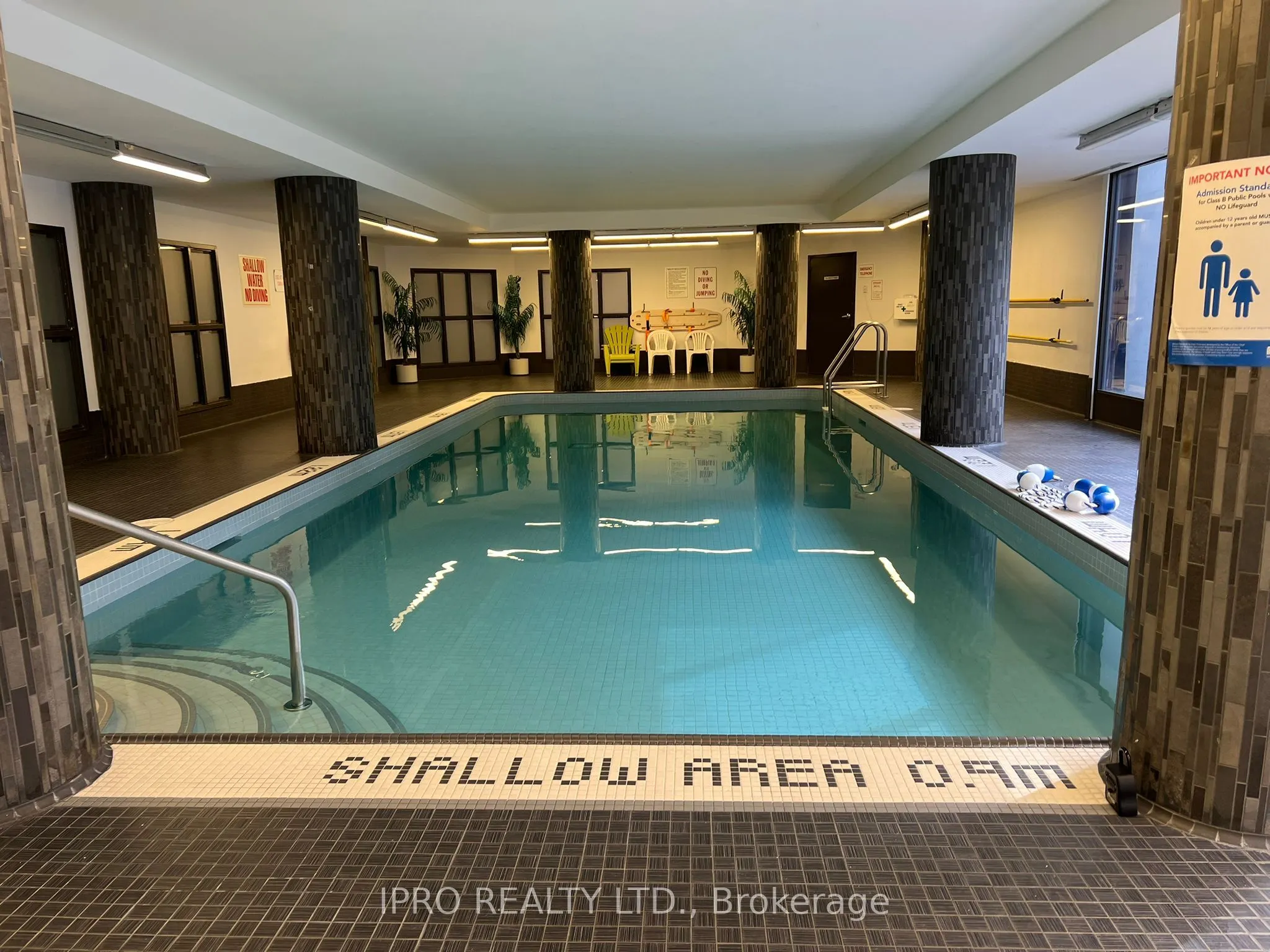 350 Webb Drive, #1806