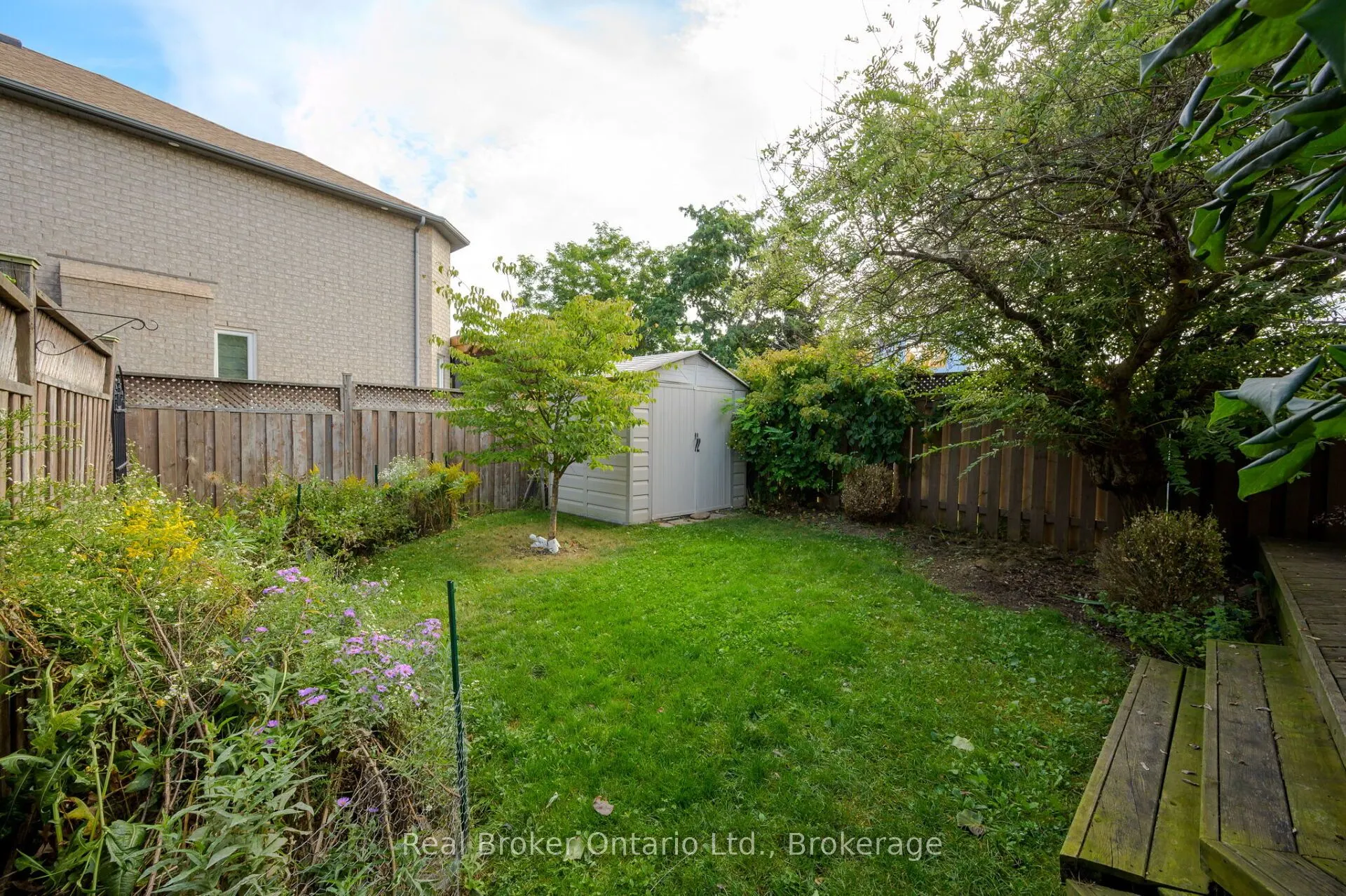 2189 Shorncliffe Boulevard