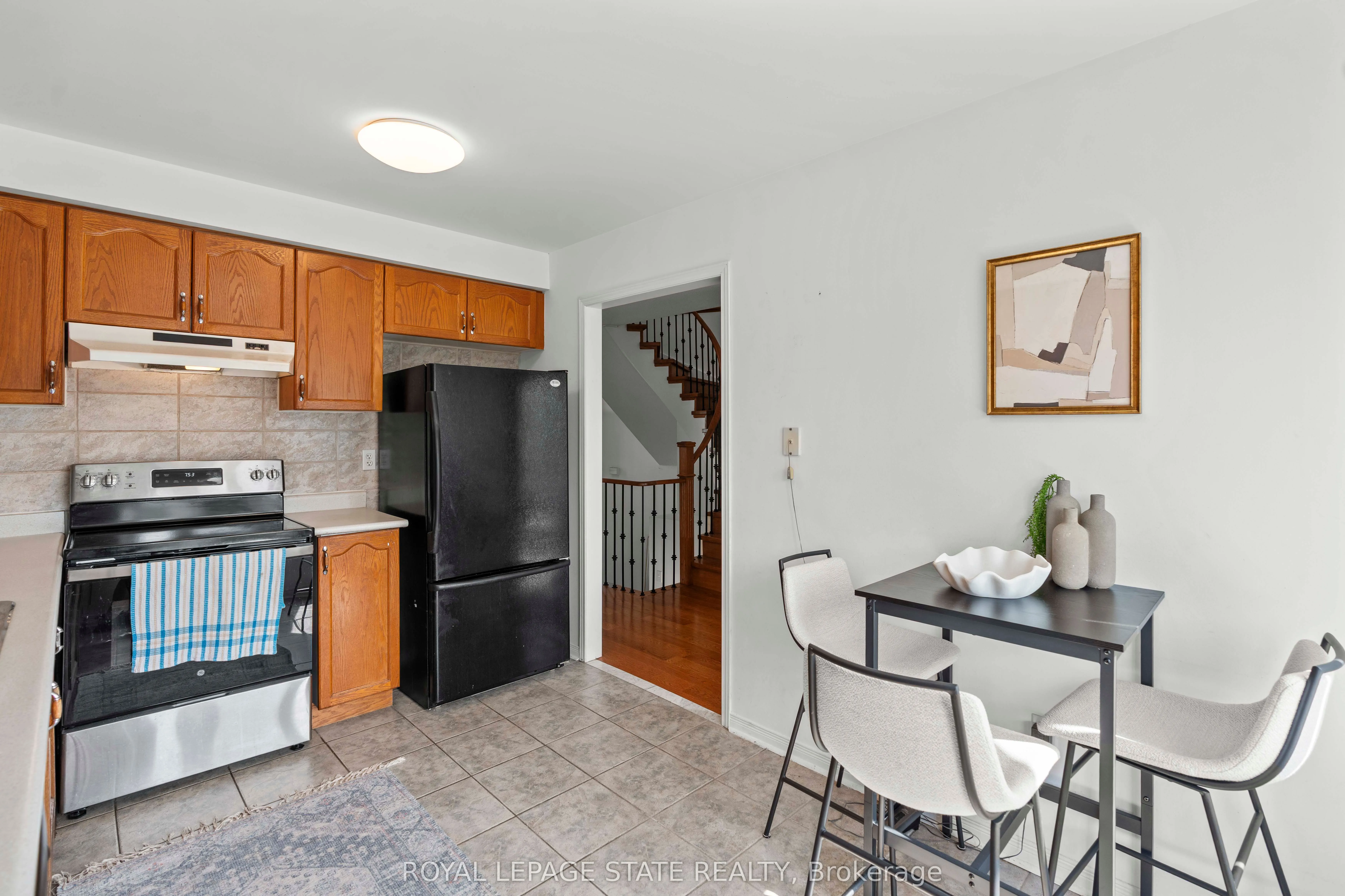 5090 Fairview Street, #20