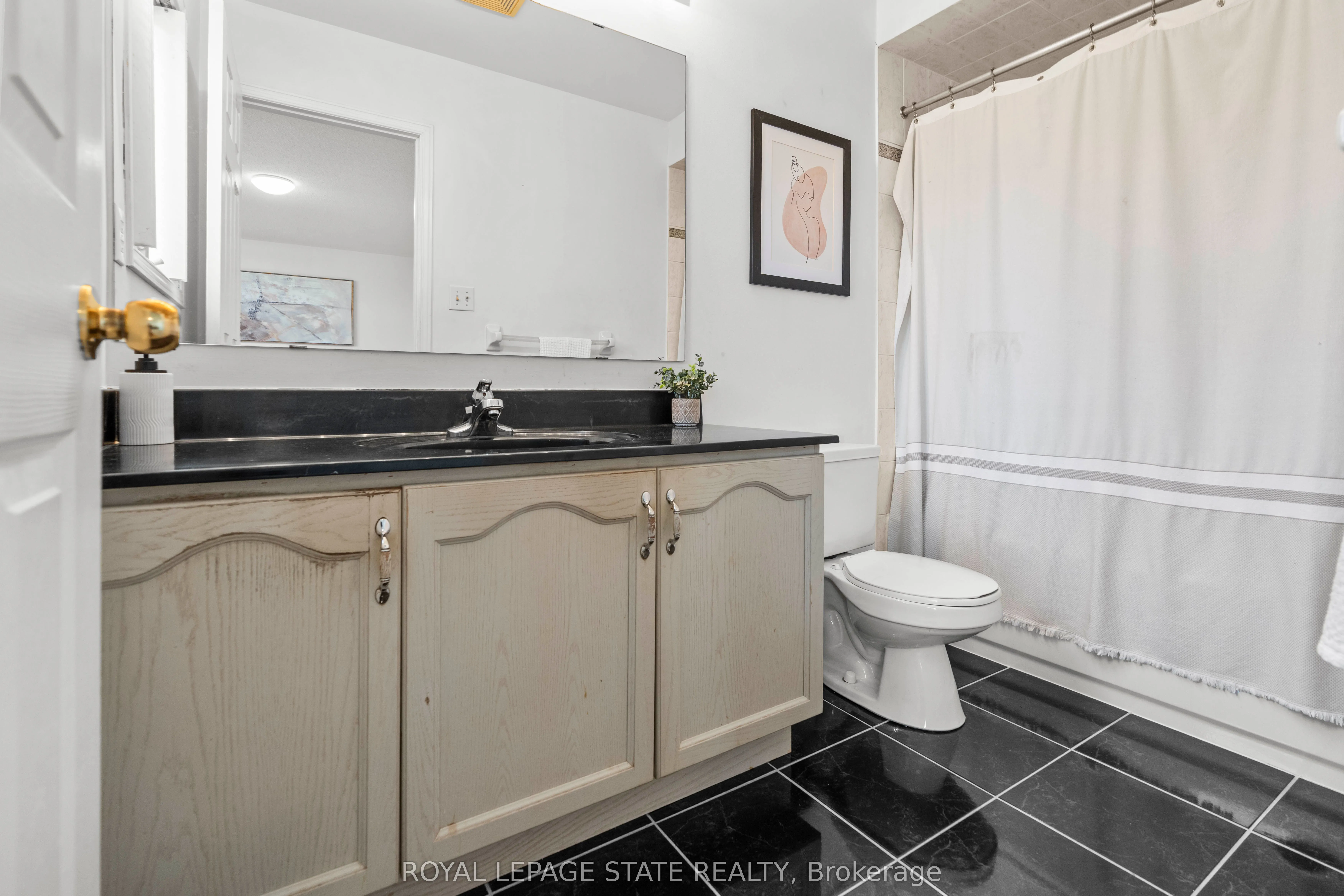 5090 Fairview Street, #20
