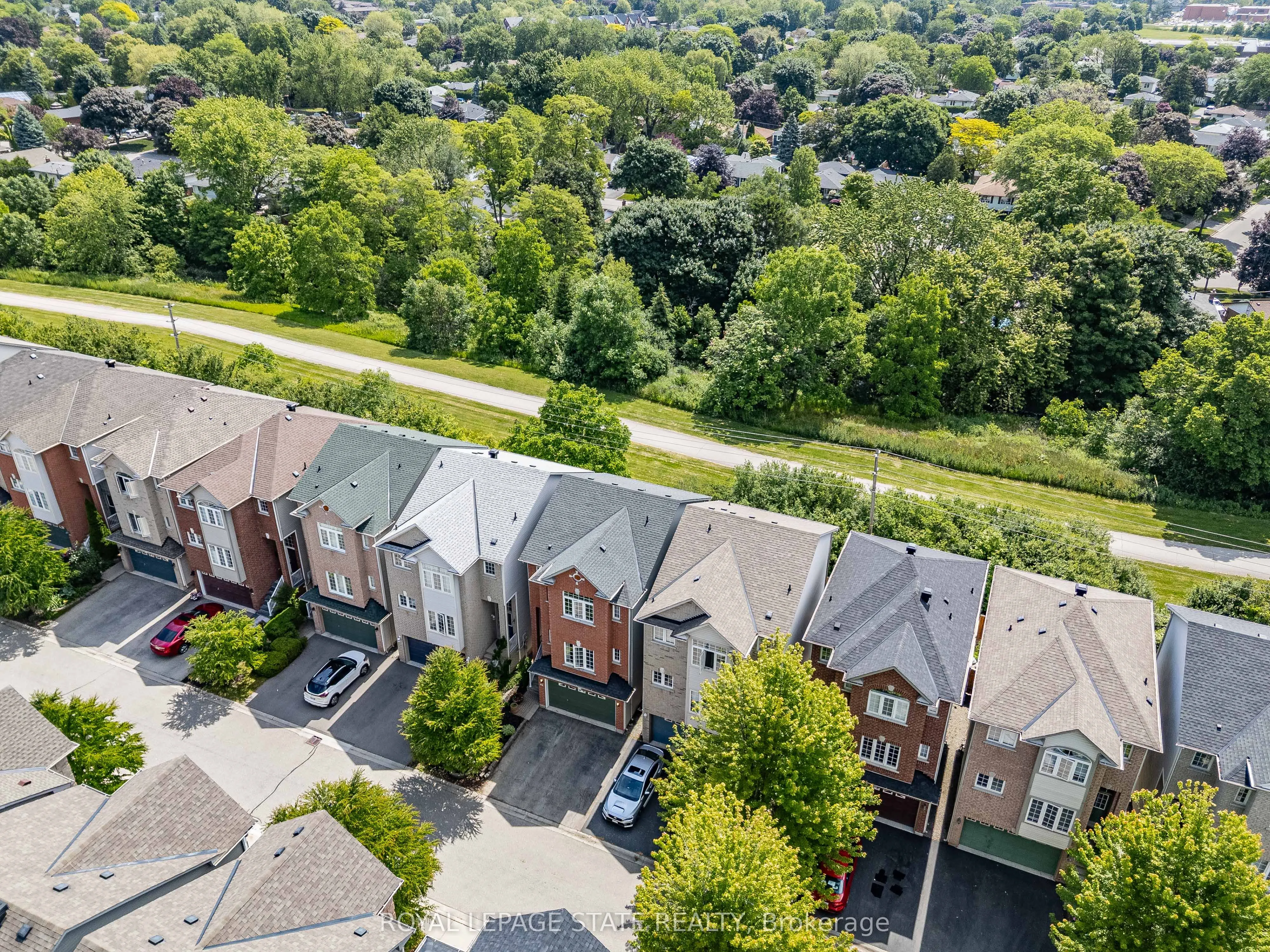 5090 Fairview Street, #20