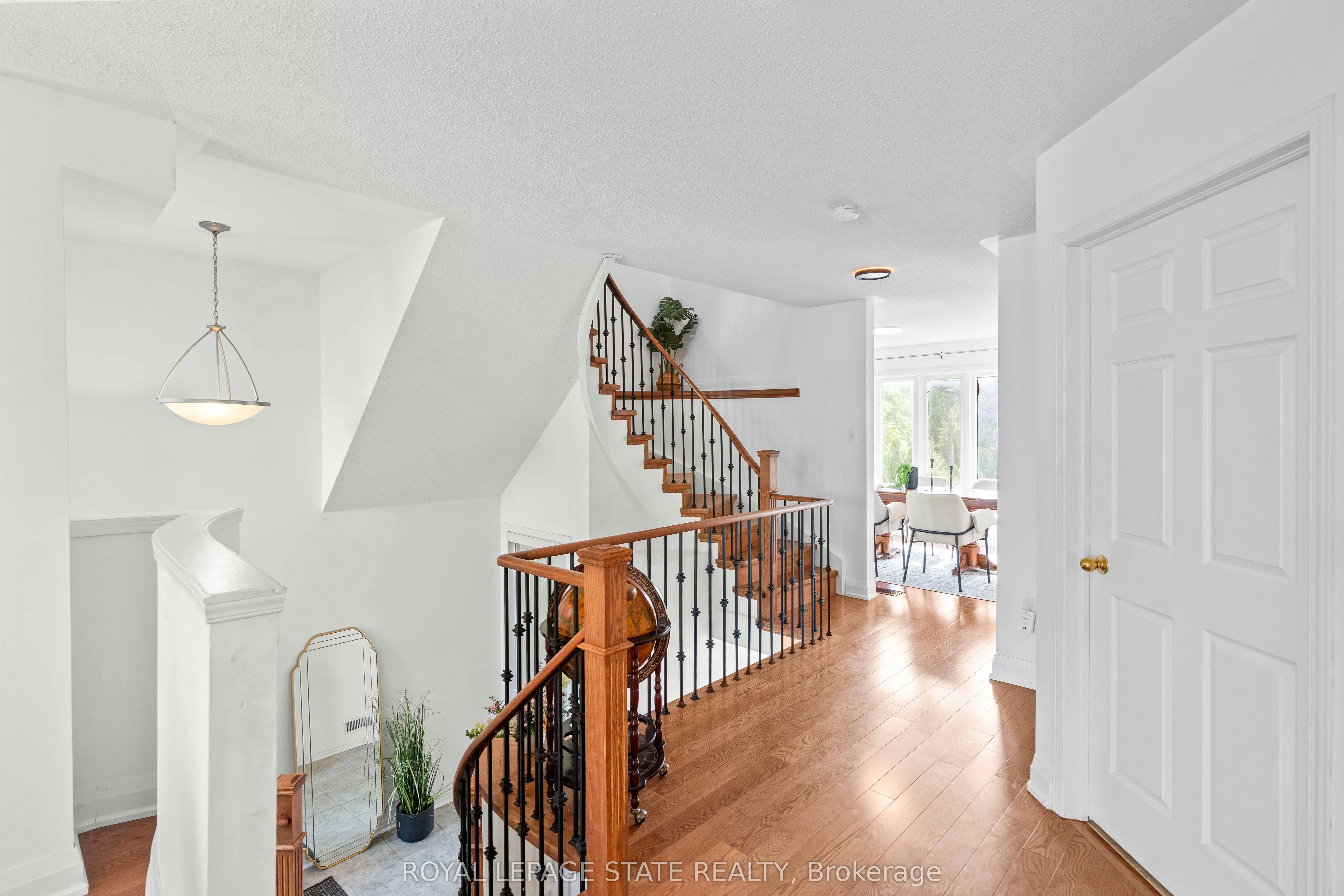 5090 Fairview Street, #20