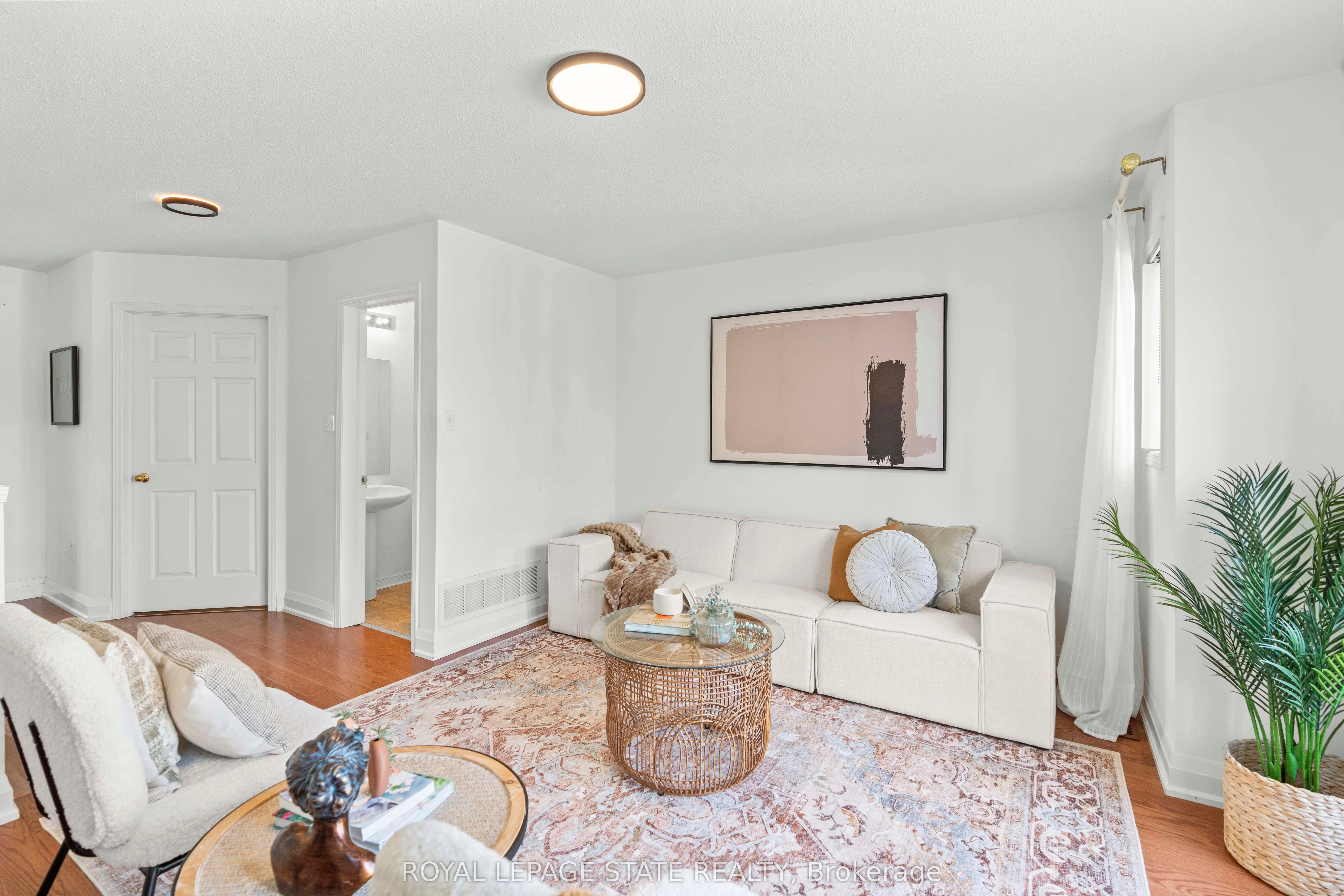 5090 Fairview Street, #20