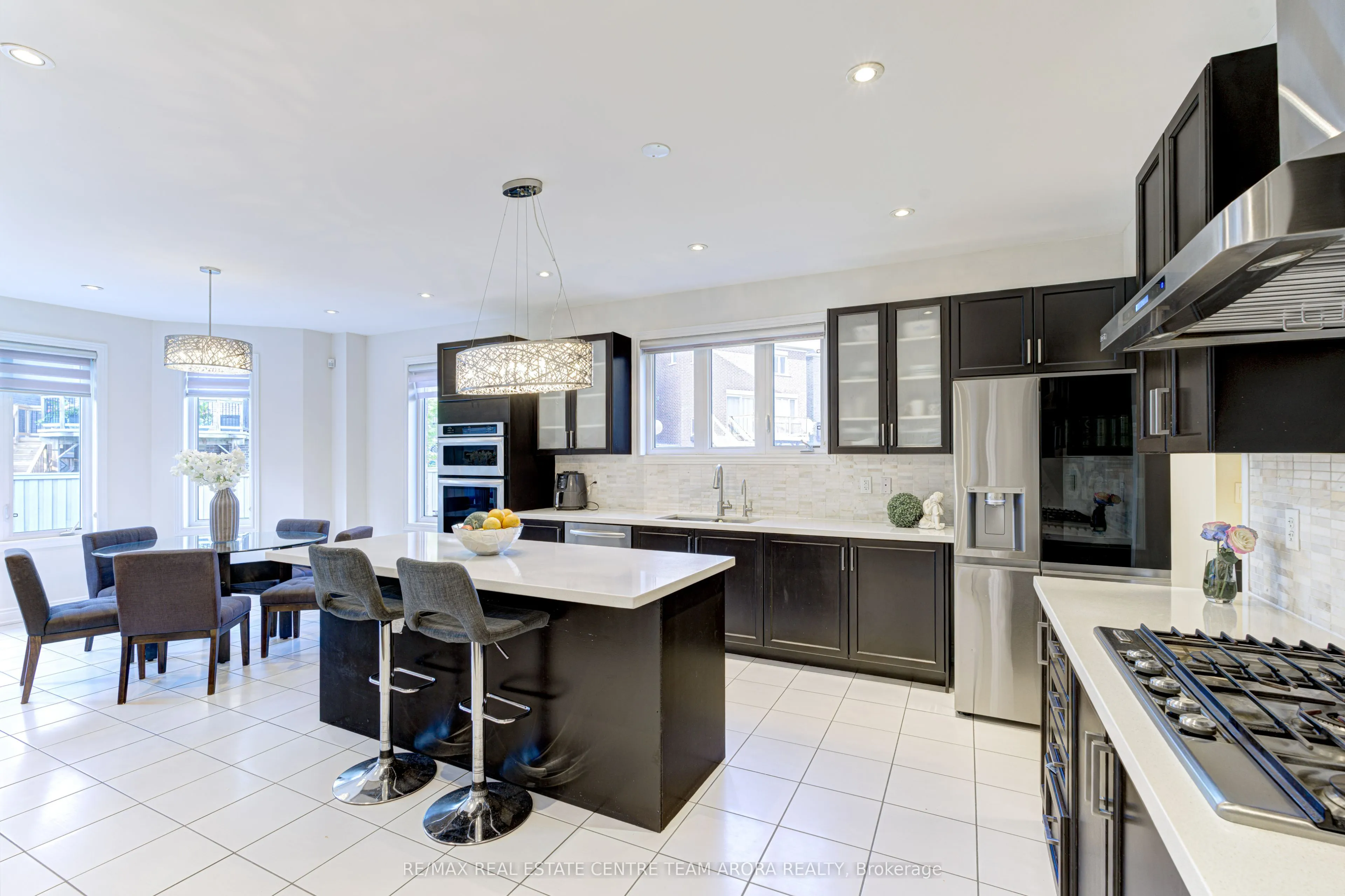18 Deanston Court