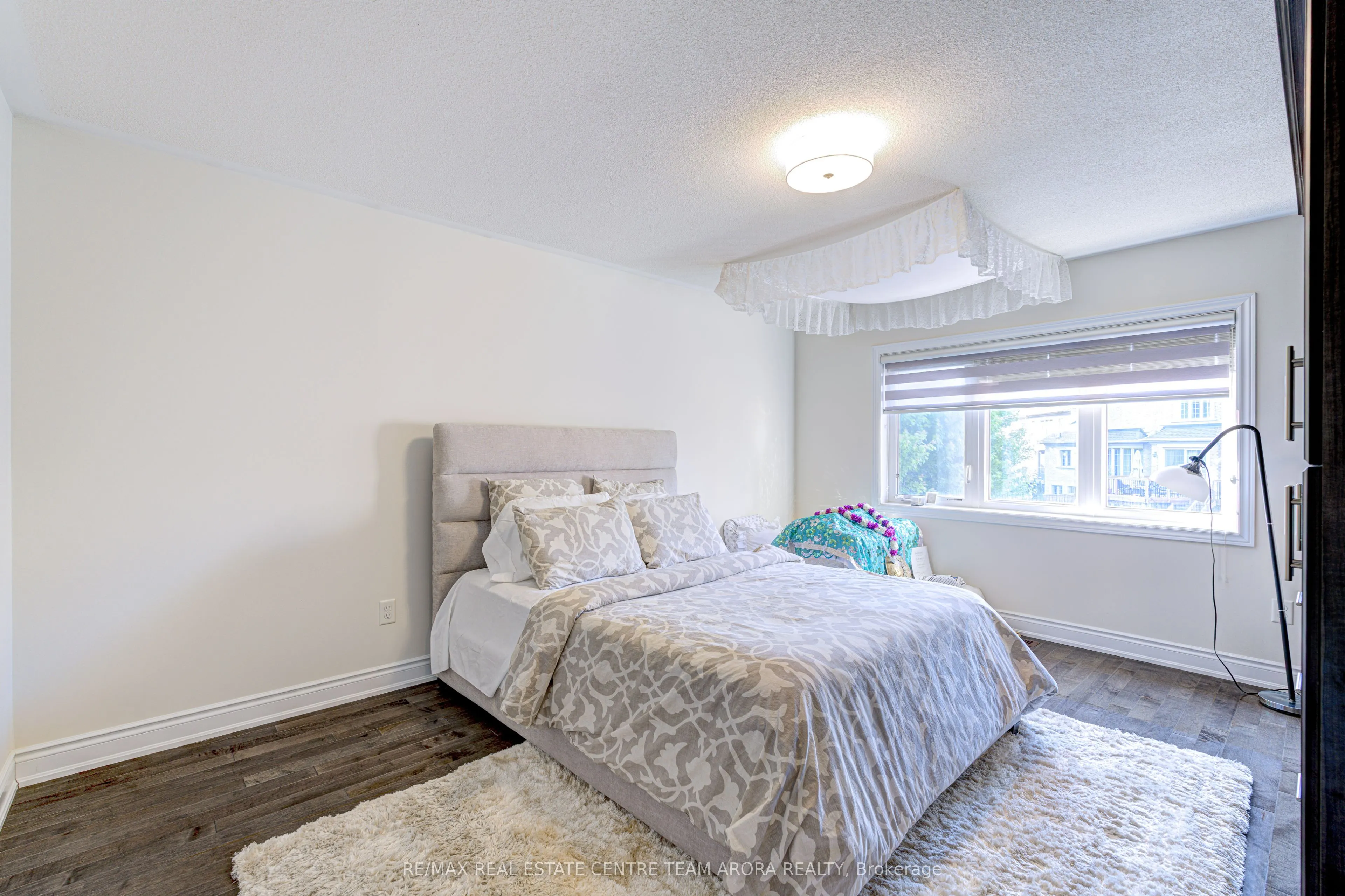 18 Deanston Court