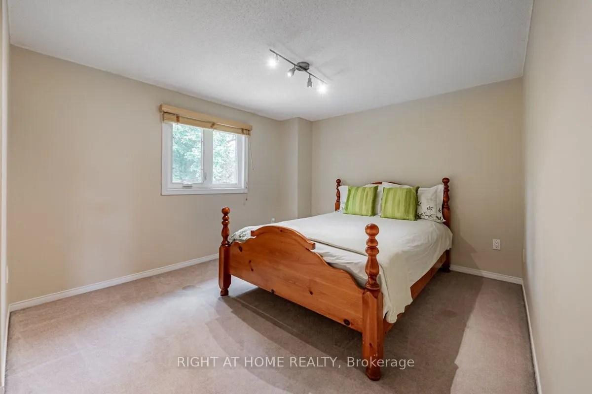 3655 Loyalist Drive