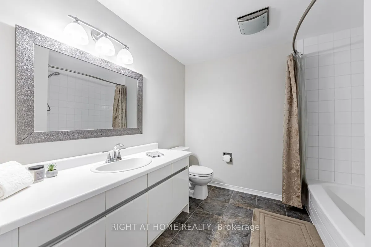 3655 Loyalist Drive