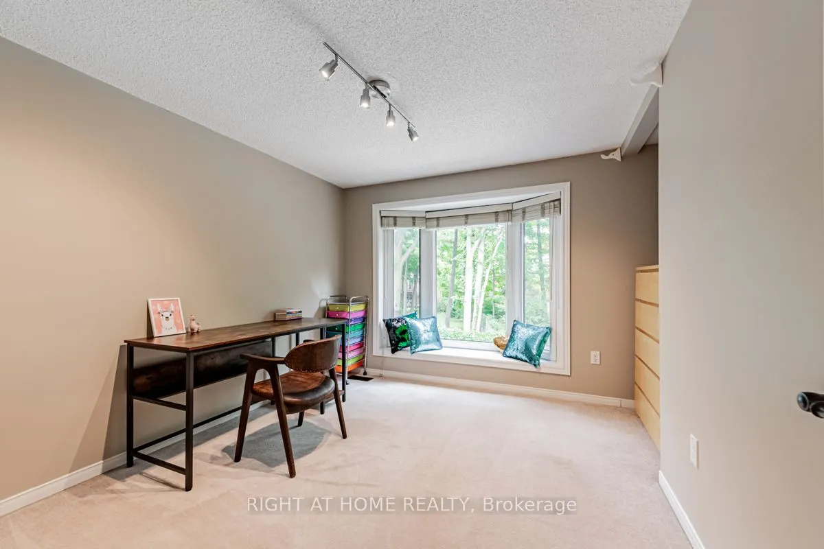3655 Loyalist Drive