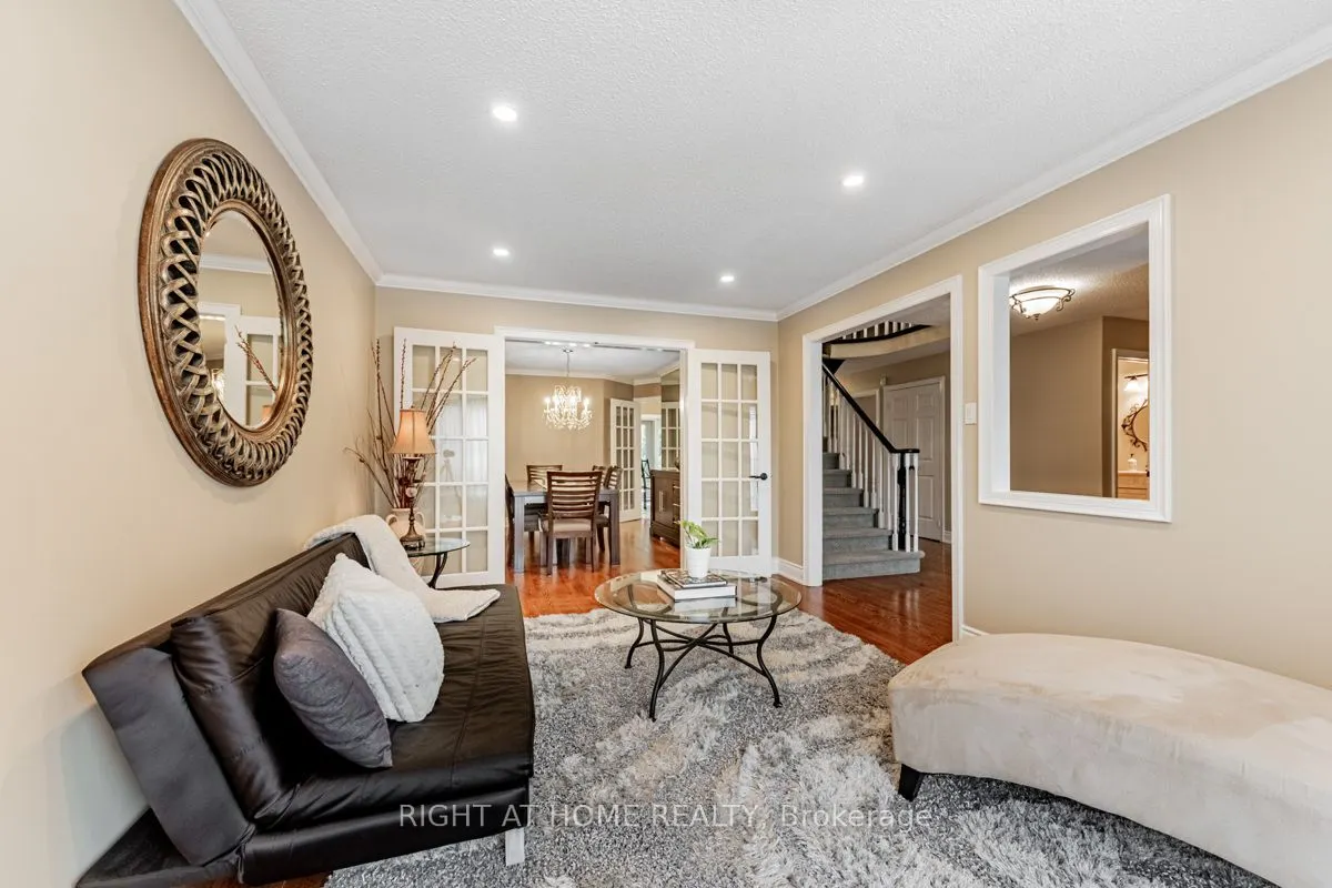 3655 Loyalist Drive