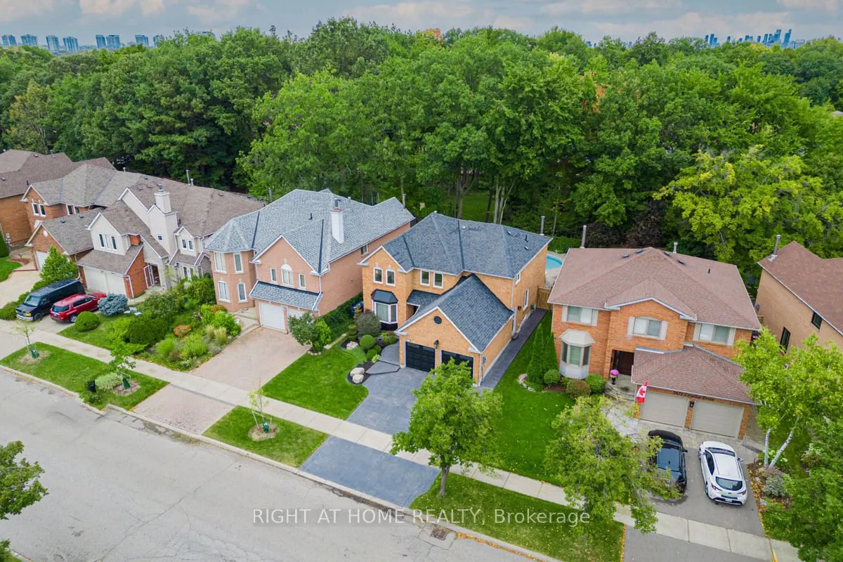 3655 Loyalist Drive