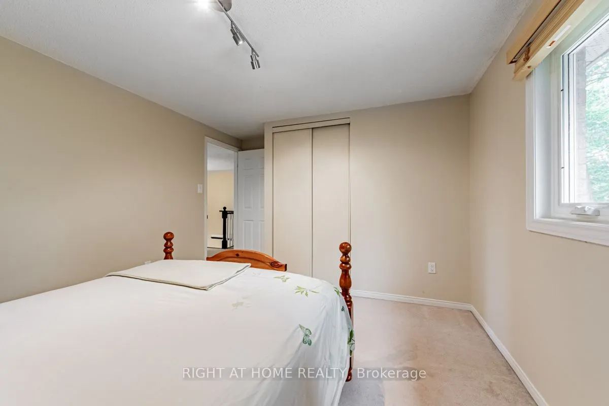 3655 Loyalist Drive